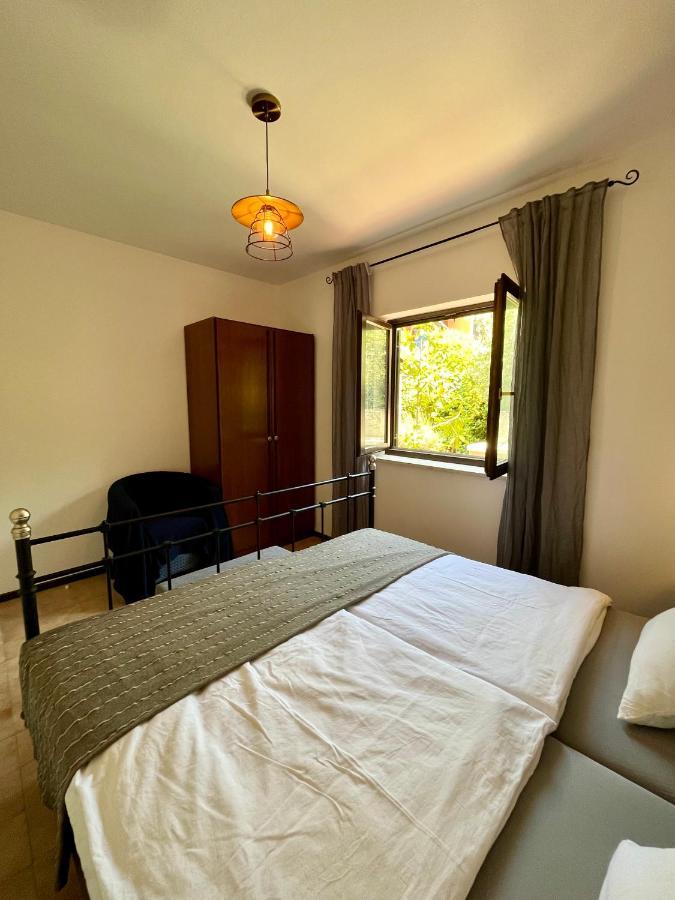 Apartmani Zora ツレス エクステリア 写真