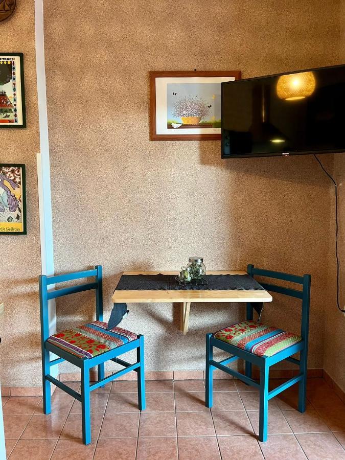 Apartmani Zora ツレス エクステリア 写真