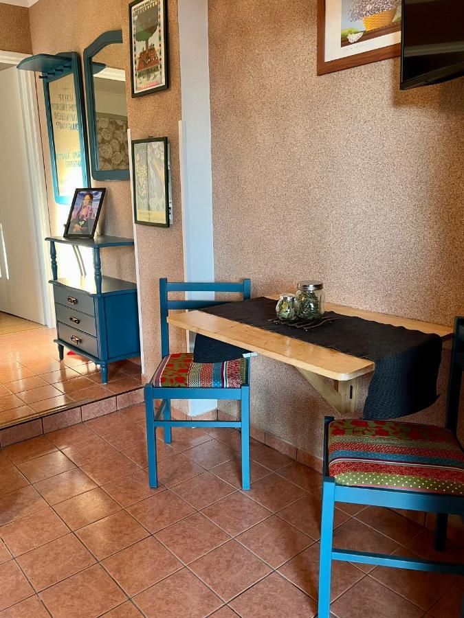 Apartmani Zora ツレス エクステリア 写真